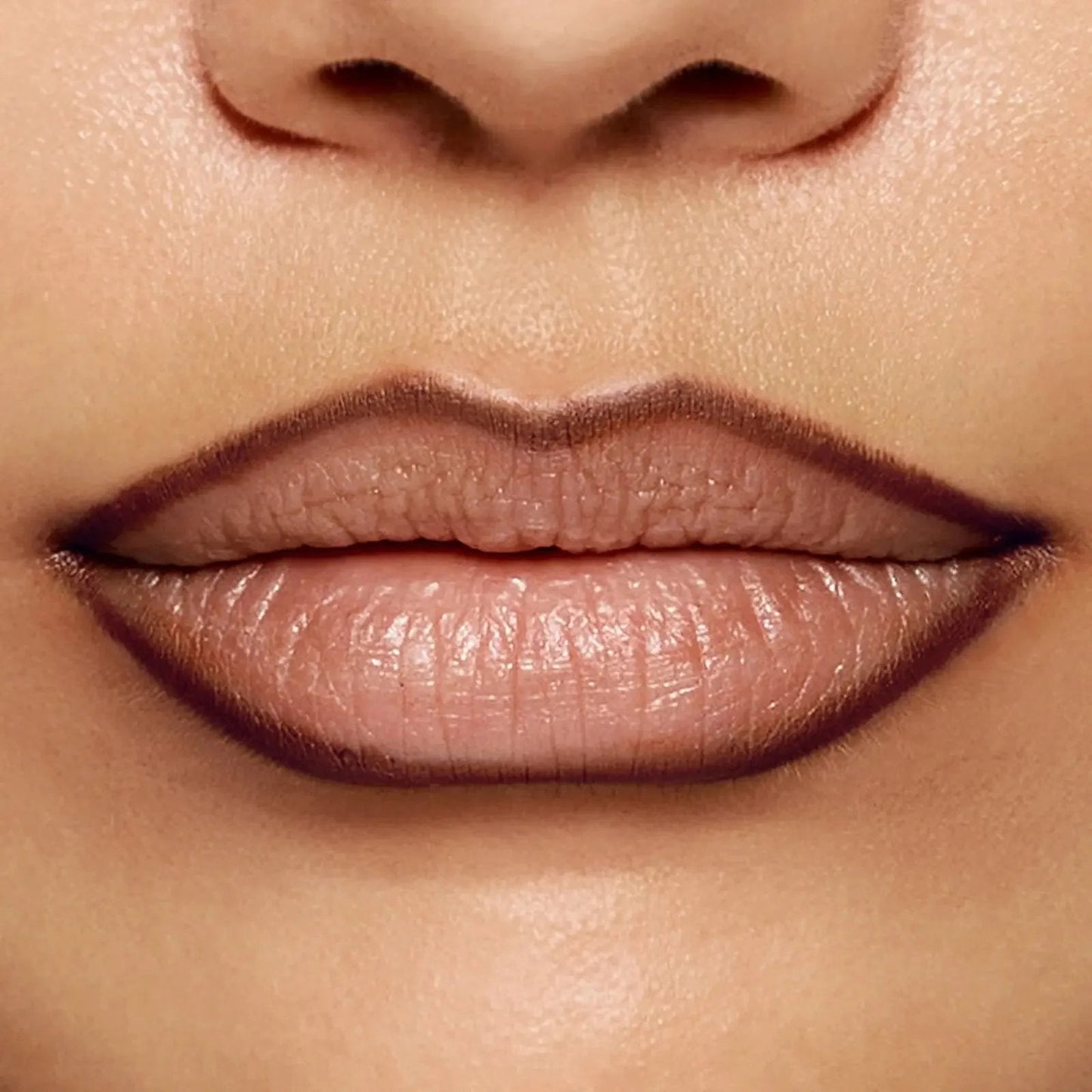 ALOVEGOODS Glide Lip Liner — Creamy, Blendable Color with Smooth Application